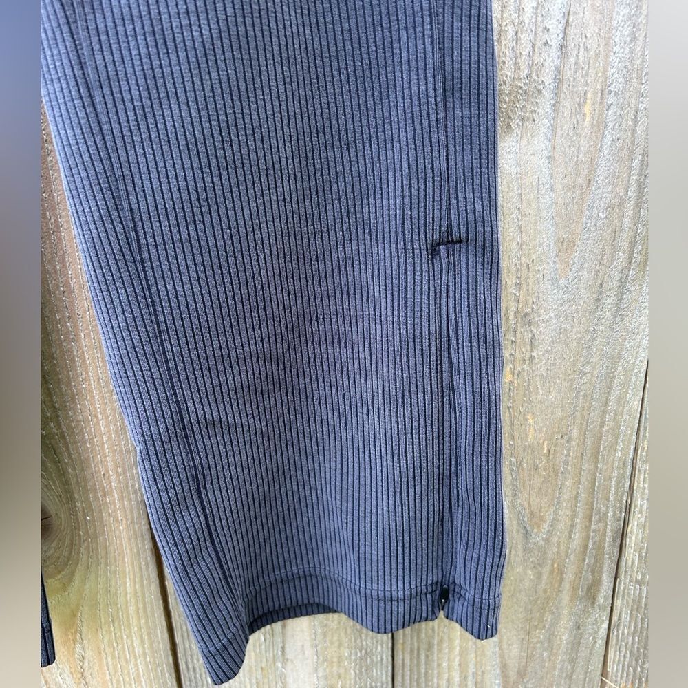 Lululemon Ribbed Softstream Zip Leg High Rise Cropped Pants 25” - Picture 6 of 11